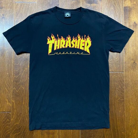 Thrasher Skateboarding Magazine OG Flame Logo Black Tee Men's Size Small - Picture 3 of 7